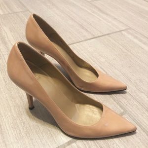 Stuart Weitzman Nude Patent Leather Pumps